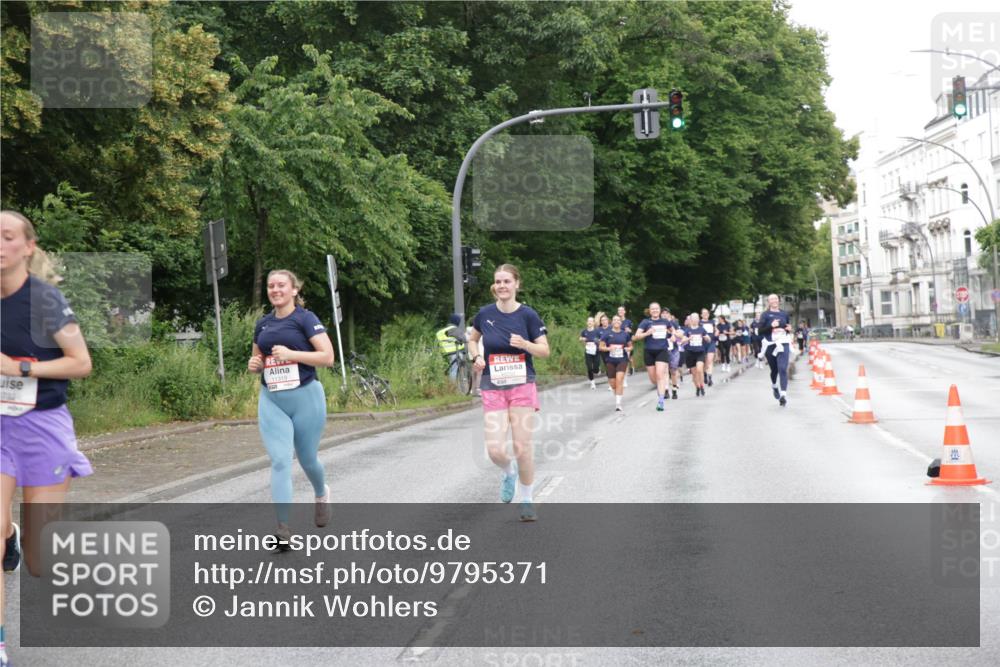 14.06.2026 - REWE Women's Run Jannik Wohlers http://msf.ph/oto/9795371 14.06.2026 09:56:28 Laufen 11319 meine-sportfotos.de