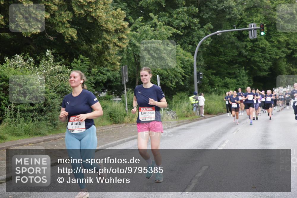 14.06.2026 - REWE Women's Run Jannik Wohlers http://msf.ph/oto/9795385 14.06.2026 09:56:29 Laufen 11319, 7, 10792 meine-sportfotos.de