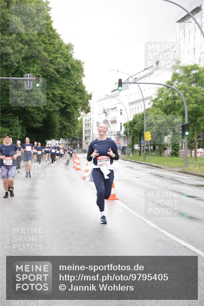 14.06.2026 - REWE Women's Run Jannik Wohlers http://msf.ph/oto/9795405 14.06.2026 09:56:34 Laufen  meine-sportfotos.de