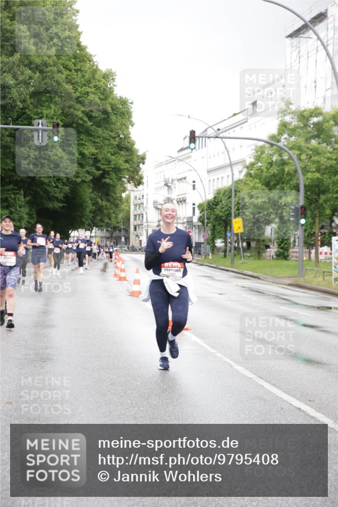 14.06.2026 - REWE Women's Run Jannik Wohlers http://msf.ph/oto/9795408 14.06.2026 09:56:34 Laufen 01 meine-sportfotos.de