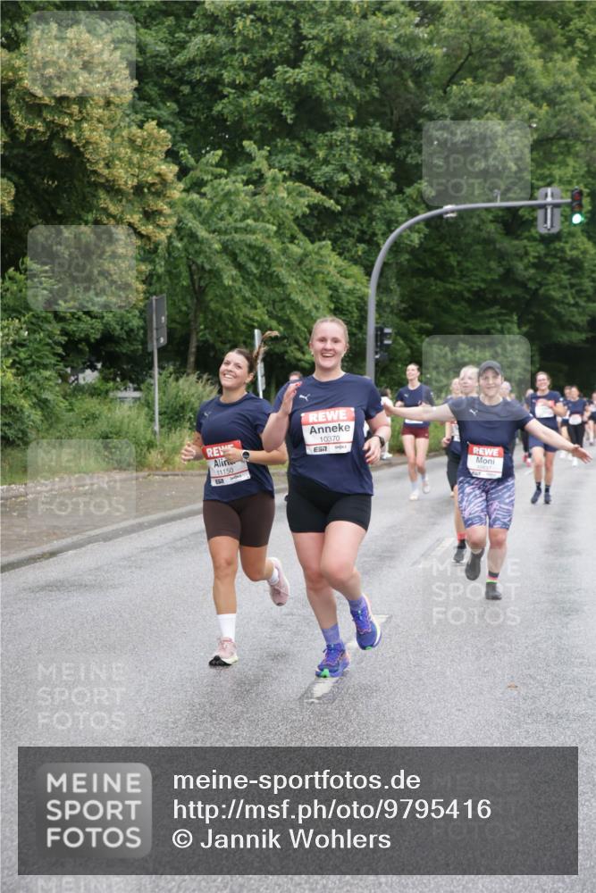 14.06.2026 - REWE Women's Run Jannik Wohlers http://msf.ph/oto/9795416 14.06.2026 09:56:35 Laufen 11150, 10370 meine-sportfotos.de