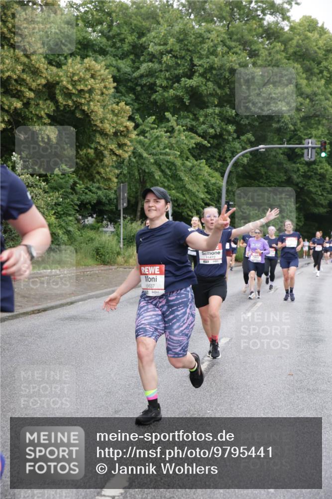 14.06.2026 - REWE Women's Run Jannik Wohlers http://msf.ph/oto/9795441 14.06.2026 09:56:37 Laufen 10637, 11472 meine-sportfotos.de