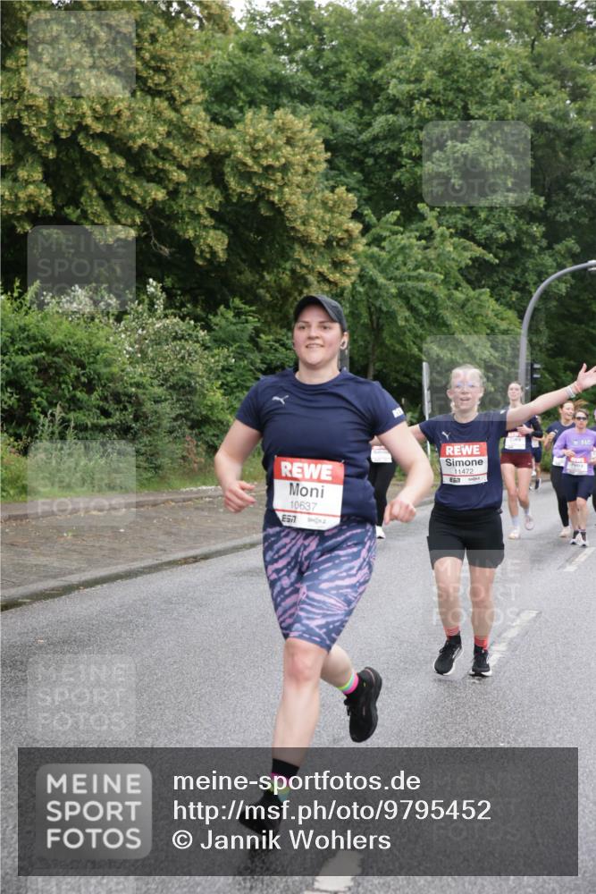14.06.2026 - REWE Women's Run Jannik Wohlers http://msf.ph/oto/9795452 14.06.2026 09:56:37 Laufen 10637, 11472, 7 meine-sportfotos.de