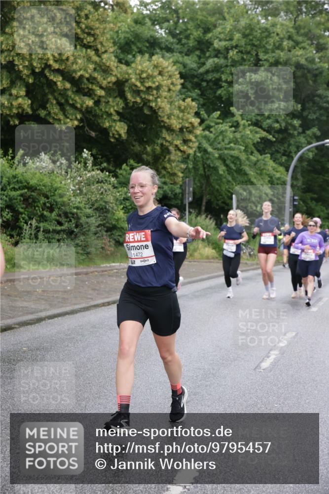 14.06.2026 - REWE Women's Run Jannik Wohlers http://msf.ph/oto/9795457 14.06.2026 09:56:38 Laufen 11472, 677 meine-sportfotos.de
