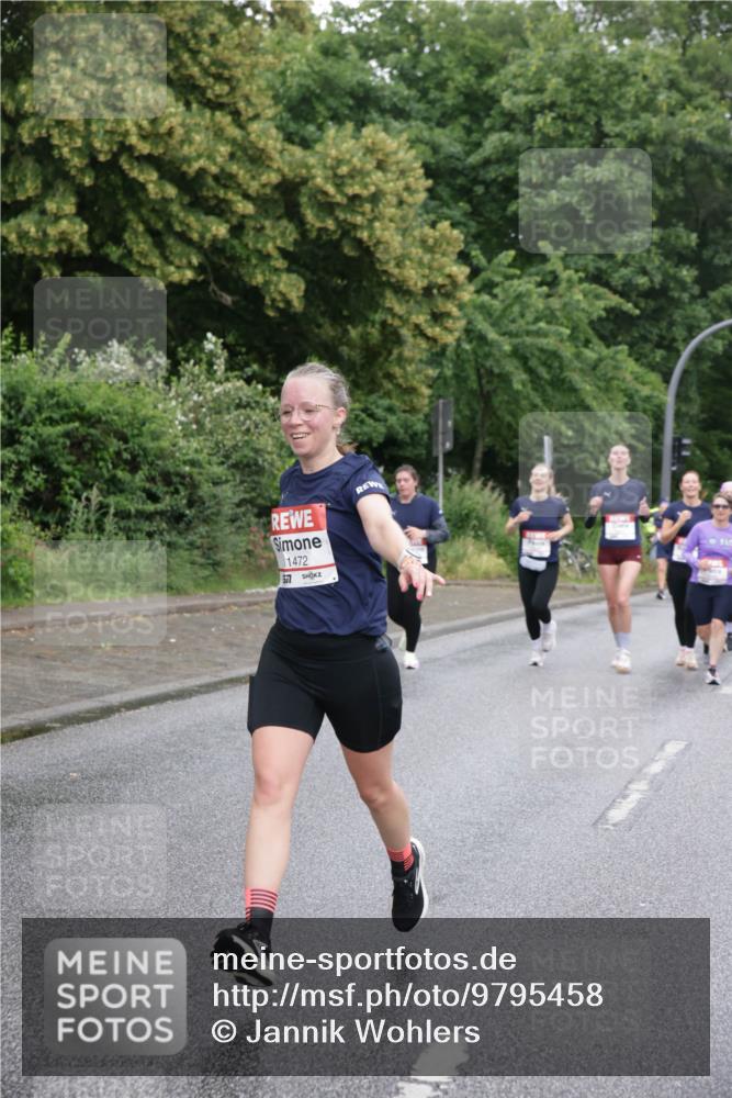 14.06.2026 - REWE Women's Run Jannik Wohlers http://msf.ph/oto/9795458 14.06.2026 09:56:38 Laufen 577, 1472 meine-sportfotos.de