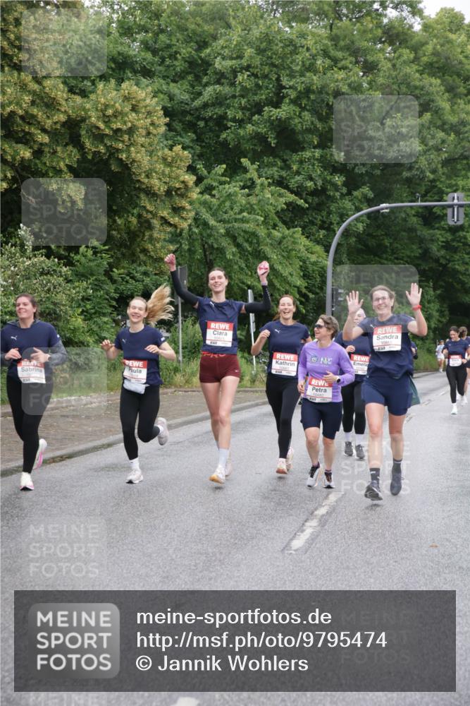 14.06.2026 - REWE Women's Run Jannik Wohlers http://msf.ph/oto/9795474 14.06.2026 09:56:39 Laufen 10482 meine-sportfotos.de