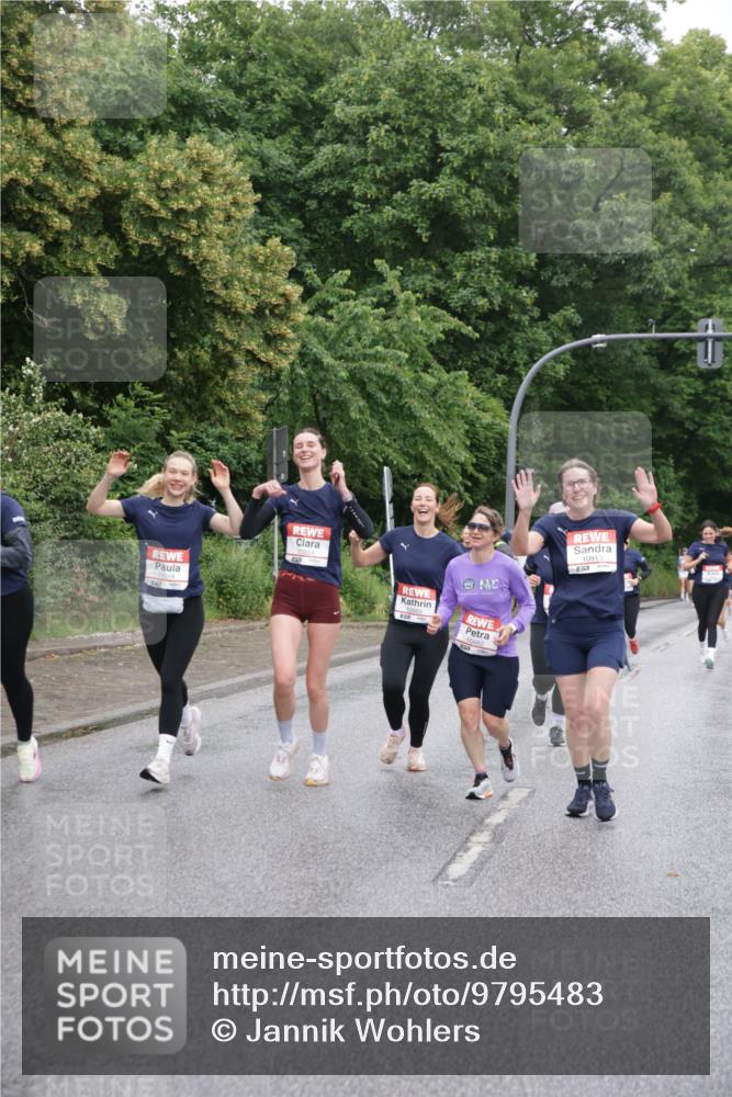 14.06.2026 - REWE Women's Run Jannik Wohlers http://msf.ph/oto/9795483 14.06.2026 09:56:39 Laufen 10482, 10915 meine-sportfotos.de