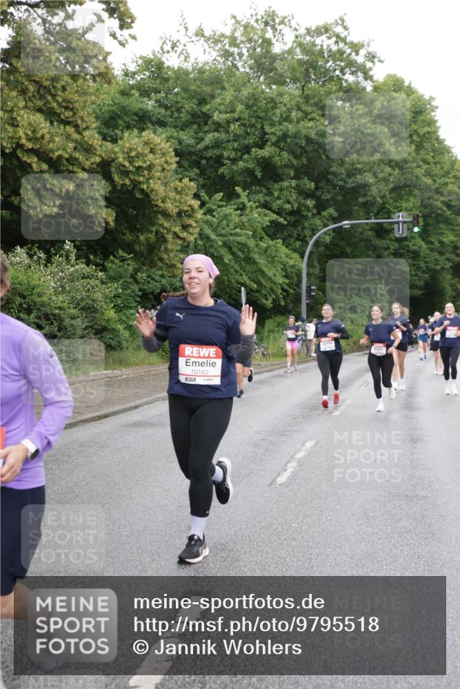14.06.2026 - REWE Women's Run Jannik Wohlers http://msf.ph/oto/9795518 14.06.2026 09:56:42 Laufen 10162, 57 meine-sportfotos.de