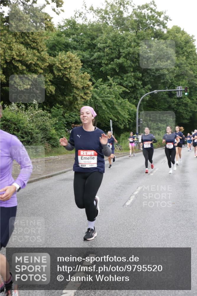 14.06.2026 - REWE Women's Run Jannik Wohlers http://msf.ph/oto/9795520 14.06.2026 09:56:42 Laufen 10162, 57 meine-sportfotos.de