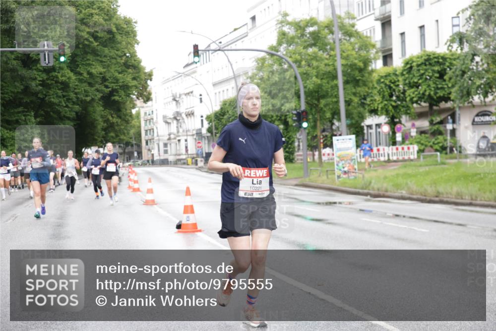 14.06.2026 - REWE Women's Run Jannik Wohlers http://msf.ph/oto/9795555 14.06.2026 09:56:49 Laufen 10221 meine-sportfotos.de