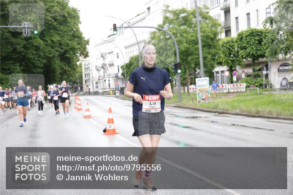 14.06.2026 - REWE Women's Run Jannik Wohlers http://msf.ph/oto/9795556 14.06.2026 09:56:49 Laufen 10221 meine-sportfotos.de