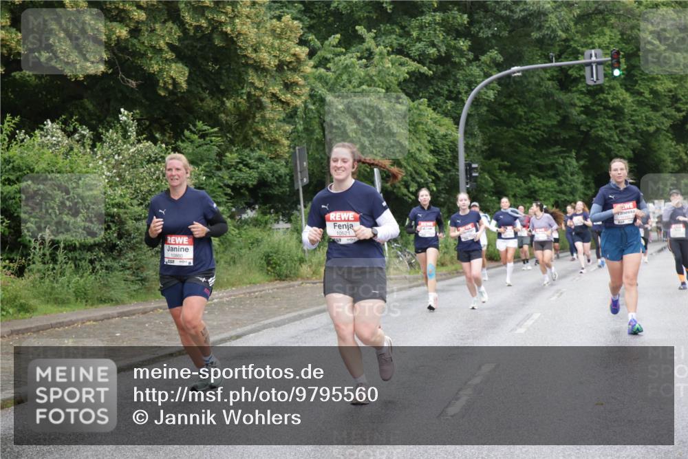 14.06.2026 - REWE Women's Run Jannik Wohlers http://msf.ph/oto/9795560 14.06.2026 09:56:51 Laufen 10521, 10860 meine-sportfotos.de