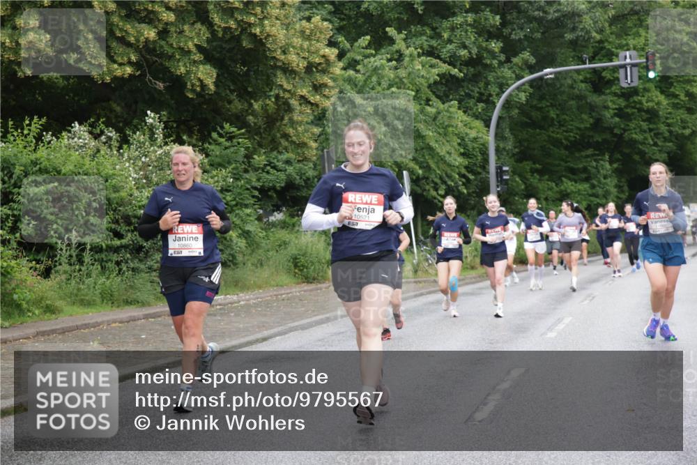 14.06.2026 - REWE Women's Run Jannik Wohlers http://msf.ph/oto/9795567 14.06.2026 09:56:51 Laufen 10860, 7, 10521, 11162 meine-sportfotos.de