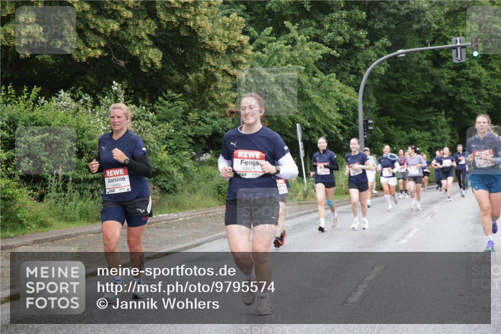14.06.2026 - REWE Women's Run Jannik Wohlers http://msf.ph/oto/9795574 14.06.2026 09:56:52 Laufen 10860, 10521, 57 meine-sportfotos.de