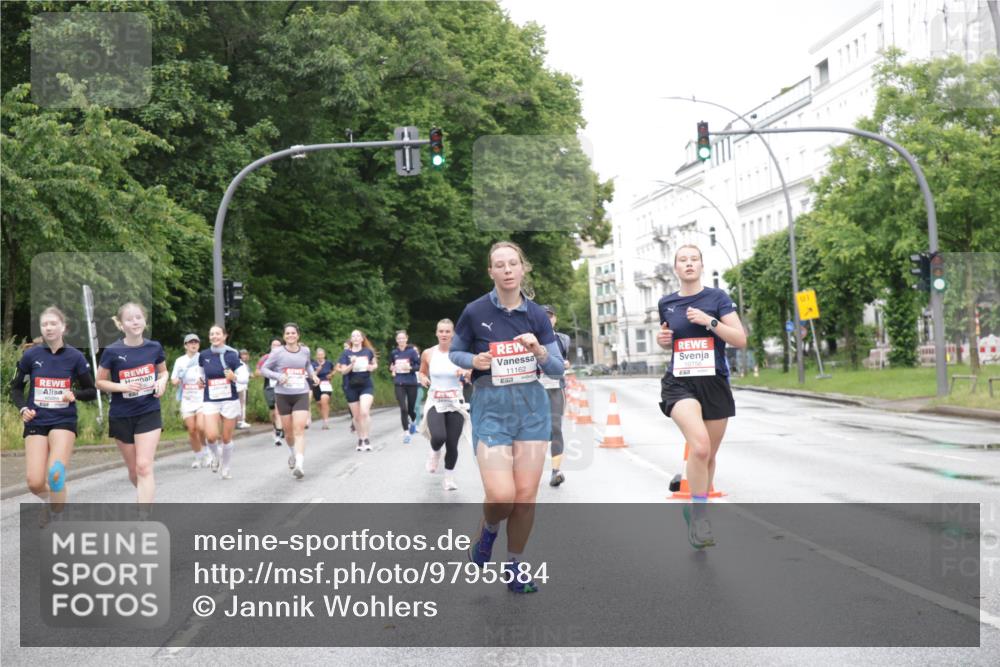14.06.2026 - REWE Women's Run Jannik Wohlers http://msf.ph/oto/9795584 14.06.2026 09:56:53 Laufen 11162 meine-sportfotos.de