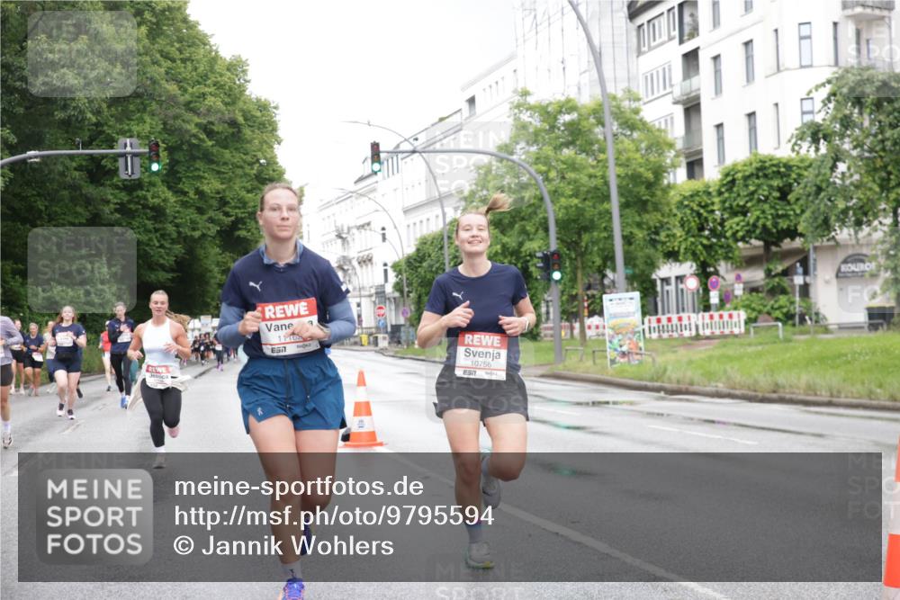 14.06.2026 - REWE Women's Run Jannik Wohlers http://msf.ph/oto/9795594 14.06.2026 09:56:54 Laufen 1110, 57, 10756, 57 meine-sportfotos.de