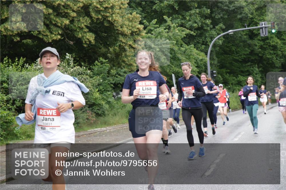 14.06.2026 - REWE Women's Run Jannik Wohlers http://msf.ph/oto/9795656 14.06.2026 09:56:59 Laufen 10831, 517, 11375, 7 meine-sportfotos.de