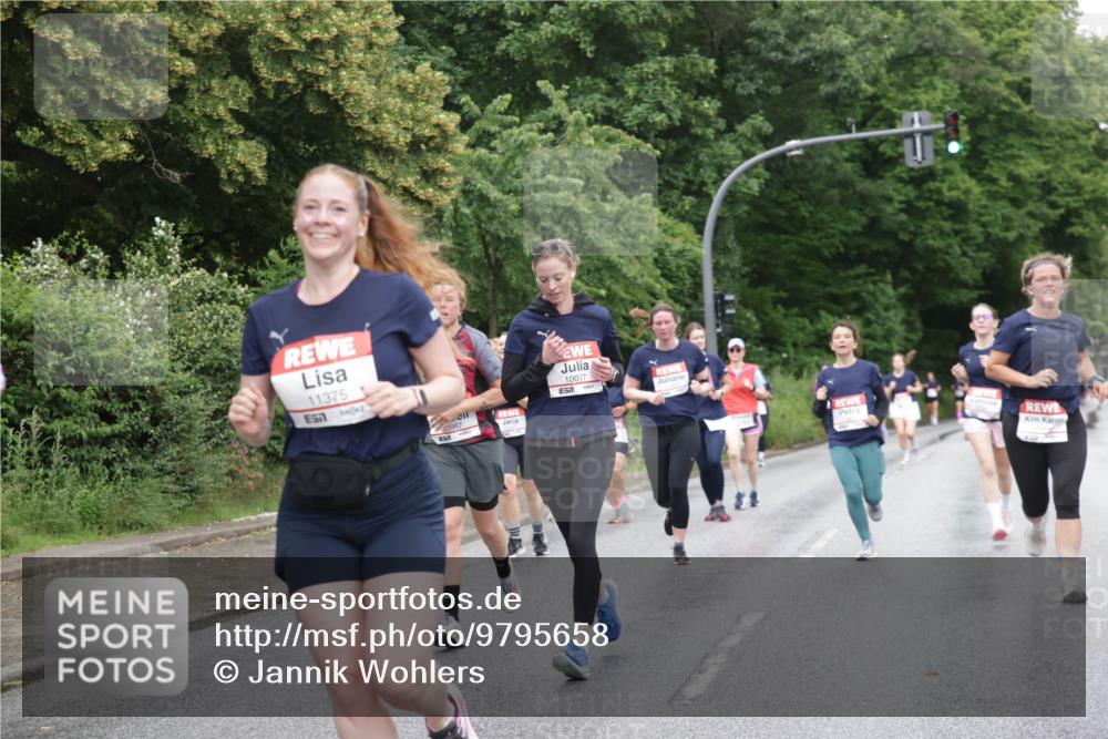 14.06.2026 - REWE Women's Run Jannik Wohlers http://msf.ph/oto/9795658 14.06.2026 09:57:00 Laufen 11375, 57, 10077, 57, 0967 meine-sportfotos.de