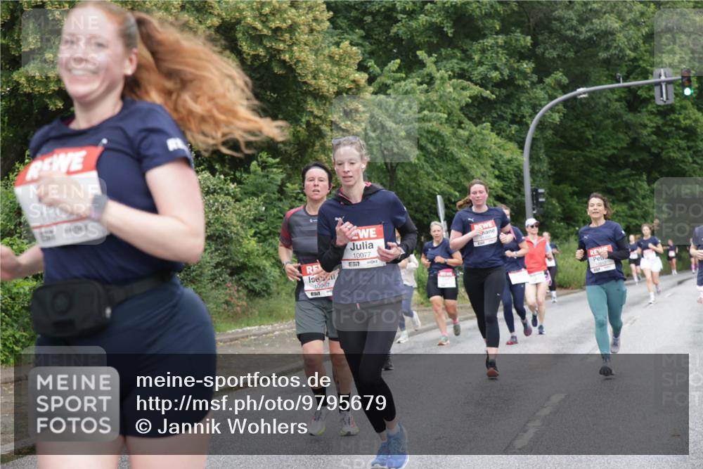 14.06.2026 - REWE Women's Run Jannik Wohlers http://msf.ph/oto/9795679 14.06.2026 09:57:01 Laufen 10967, 10077, 7 meine-sportfotos.de