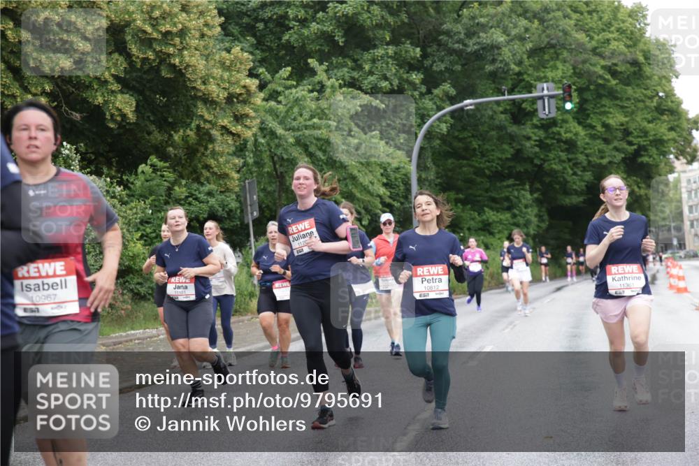 14.06.2026 - REWE Women's Run Jannik Wohlers http://msf.ph/oto/9795691 14.06.2026 09:57:02 Laufen 10967, 11191, 1120, 10812, 57, 11361 meine-sportfotos.de