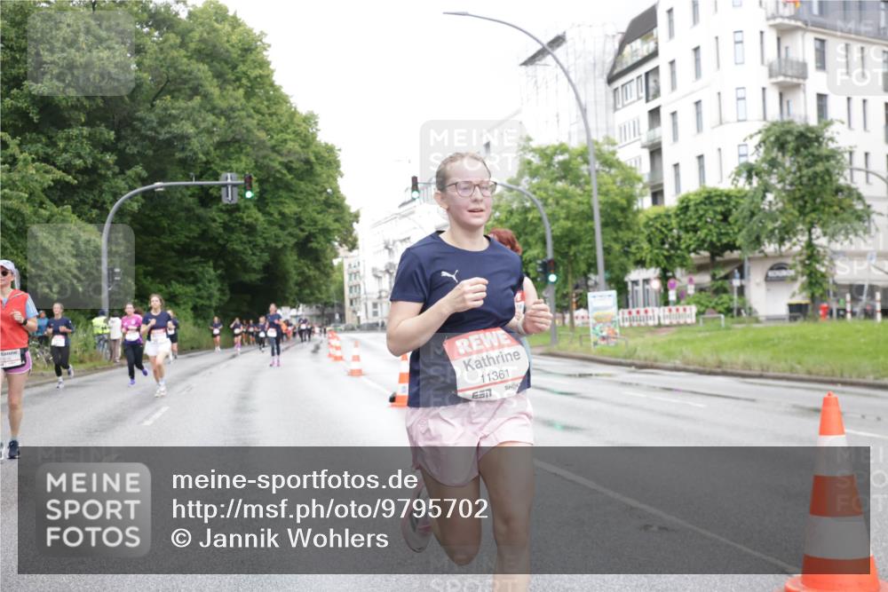 14.06.2026 - REWE Women's Run Jannik Wohlers http://msf.ph/oto/9795702 14.06.2026 09:57:03 Laufen 11361 meine-sportfotos.de