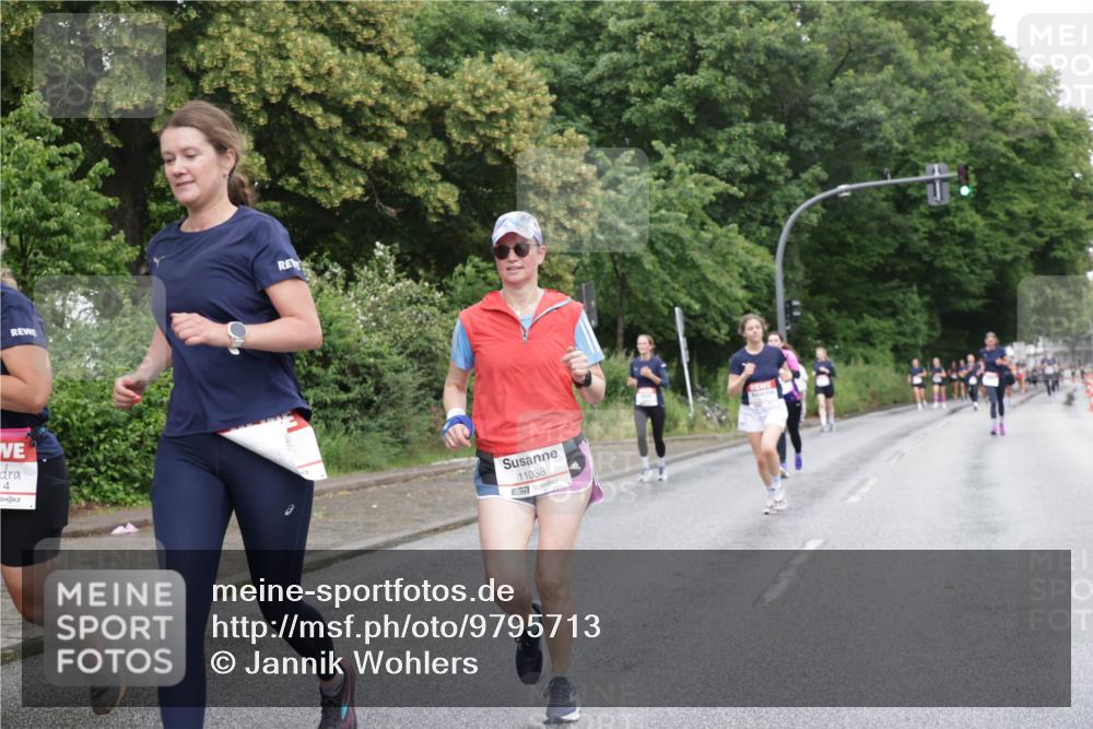 14.06.2026 - REWE Women's Run Jannik Wohlers http://msf.ph/oto/9795713 14.06.2026 09:57:05 Laufen 4, 11038, 57 meine-sportfotos.de