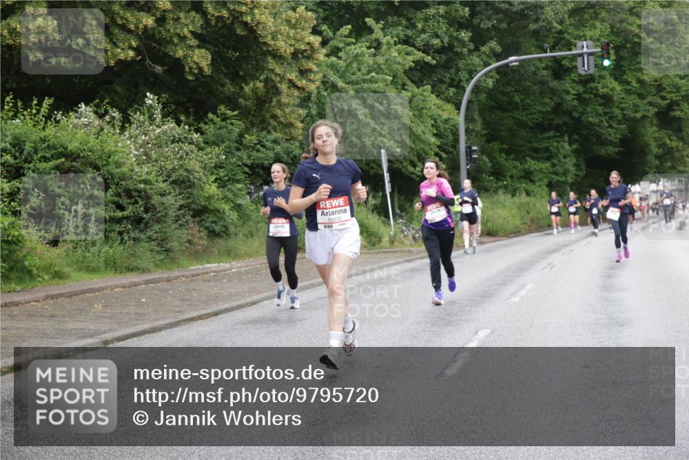 14.06.2026 - REWE Women's Run Jannik Wohlers http://msf.ph/oto/9795720 14.06.2026 09:57:07 Laufen 10933 meine-sportfotos.de