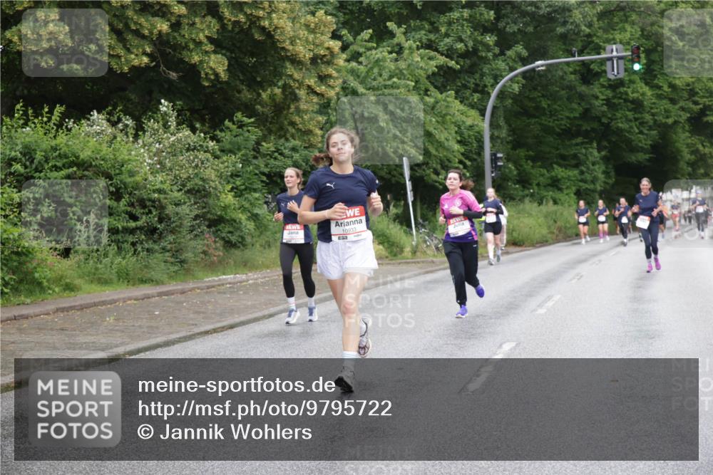 14.06.2026 - REWE Women's Run Jannik Wohlers http://msf.ph/oto/9795722 14.06.2026 09:57:07 Laufen 10933 meine-sportfotos.de