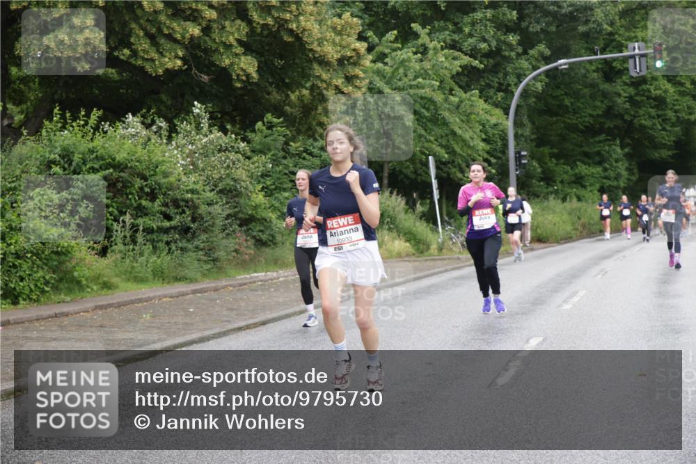 14.06.2026 - REWE Women's Run Jannik Wohlers http://msf.ph/oto/9795730 14.06.2026 09:57:07 Laufen 10933, 51 meine-sportfotos.de