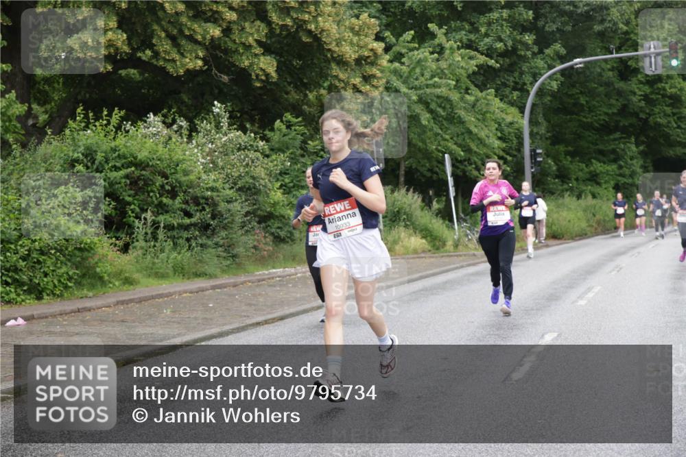 14.06.2026 - REWE Women's Run Jannik Wohlers http://msf.ph/oto/9795734 14.06.2026 09:57:07 Laufen 10933 meine-sportfotos.de