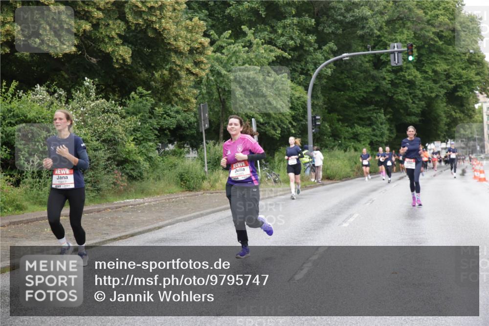 14.06.2026 - REWE Women's Run Jannik Wohlers http://msf.ph/oto/9795747 14.06.2026 09:57:08 Laufen 10817, 11285 meine-sportfotos.de