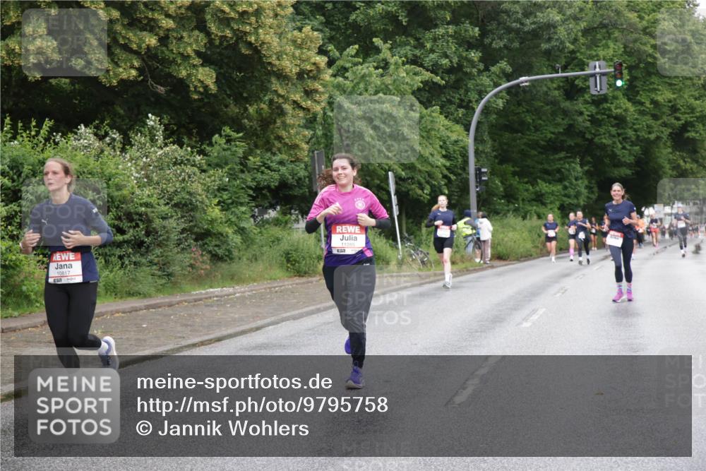 14.06.2026 - REWE Women's Run Jannik Wohlers http://msf.ph/oto/9795758 14.06.2026 09:57:09 Laufen 10817, 11285 meine-sportfotos.de