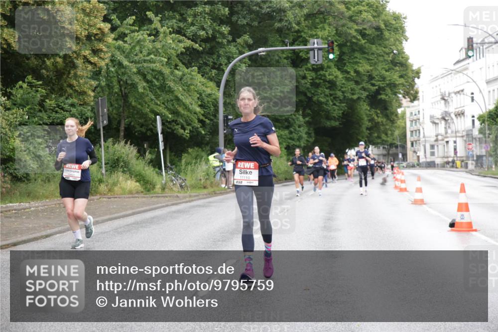 14.06.2026 - REWE Women's Run Jannik Wohlers http://msf.ph/oto/9795759 14.06.2026 09:57:12 Laufen 11110 meine-sportfotos.de