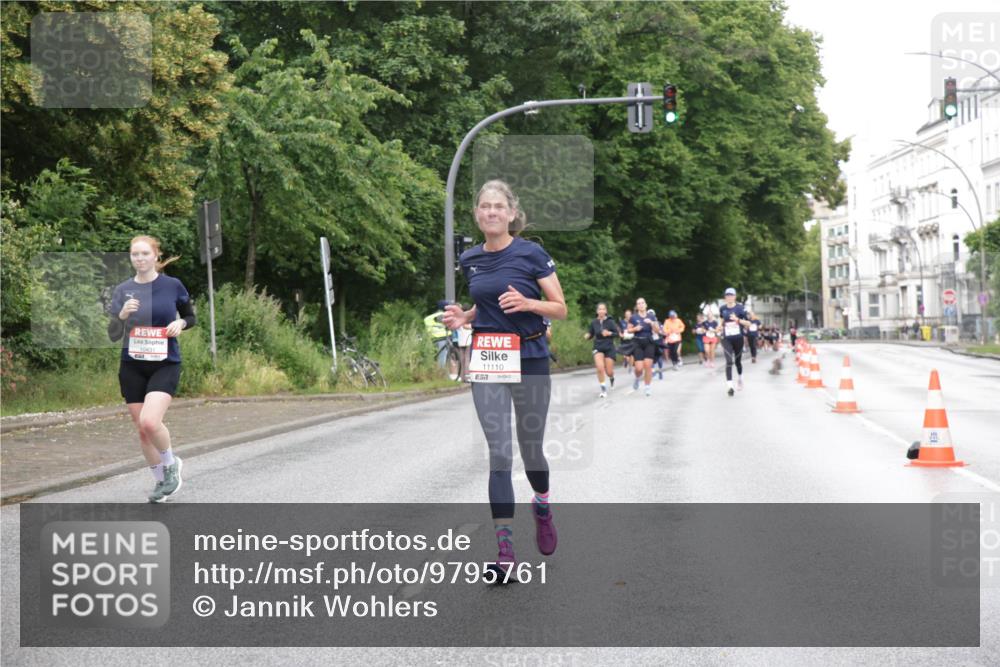 14.06.2026 - REWE Women's Run Jannik Wohlers http://msf.ph/oto/9795761 14.06.2026 09:57:12 Laufen 10431, 11110, 57, 30 meine-sportfotos.de