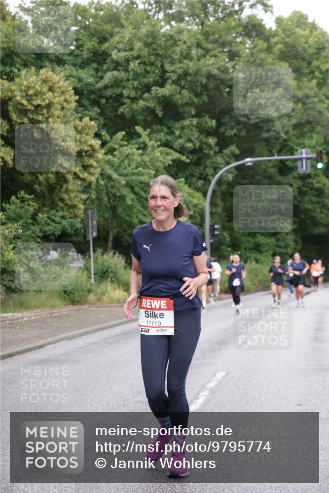 14.06.2026 - REWE Women's Run Jannik Wohlers http://msf.ph/oto/9795774 14.06.2026 09:57:13 Laufen 11110, 7 meine-sportfotos.de