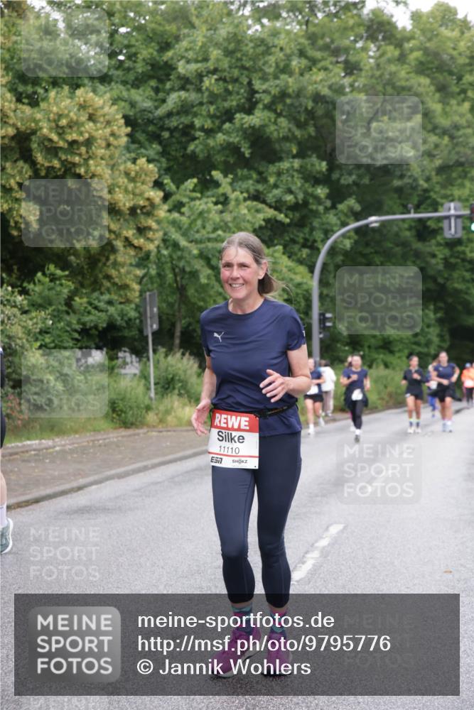 14.06.2026 - REWE Women's Run Jannik Wohlers http://msf.ph/oto/9795776 14.06.2026 09:57:13 Laufen 11110 meine-sportfotos.de