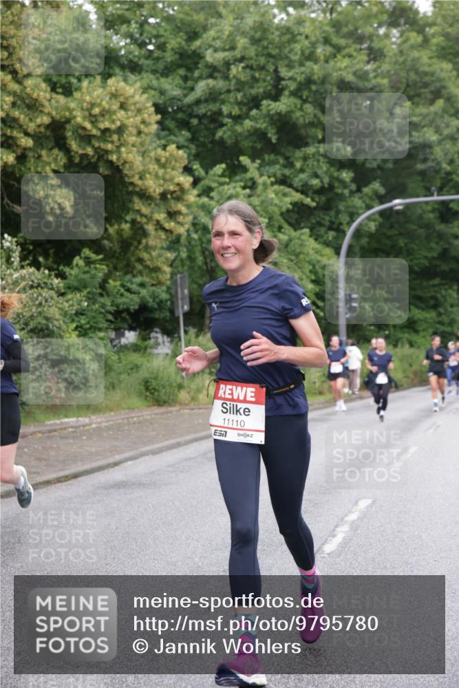 14.06.2026 - REWE Women's Run Jannik Wohlers http://msf.ph/oto/9795780 14.06.2026 09:57:14 Laufen 11110 meine-sportfotos.de