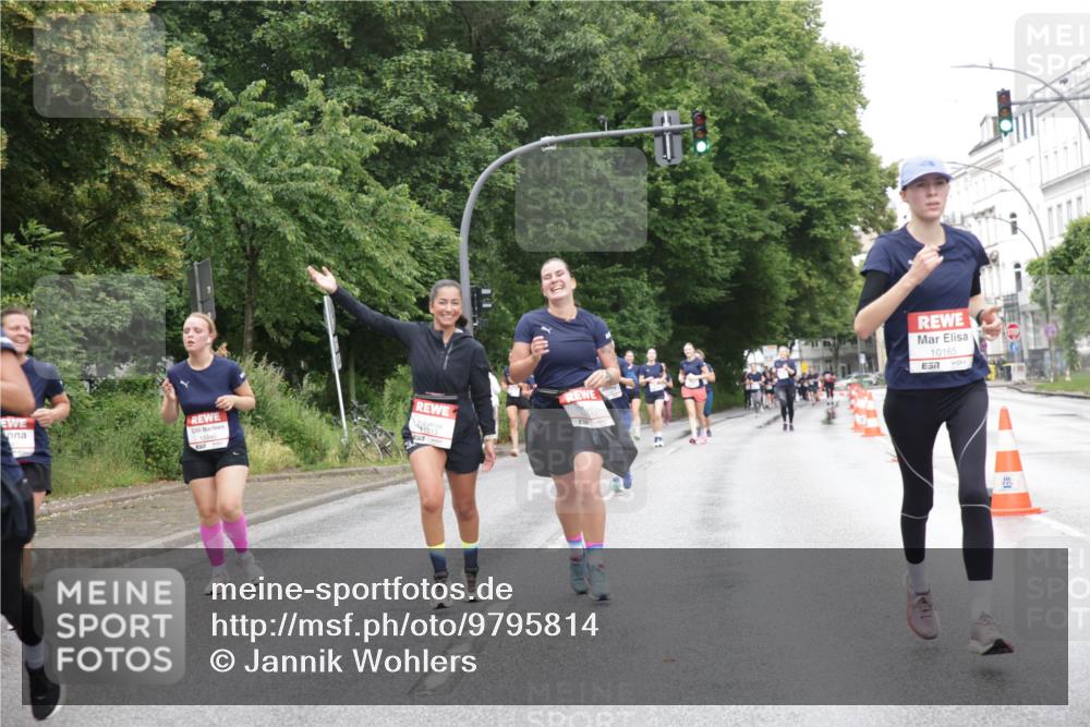 14.06.2026 - REWE Women's Run Jannik Wohlers http://msf.ph/oto/9795814 14.06.2026 09:57:20 Laufen 10165 meine-sportfotos.de