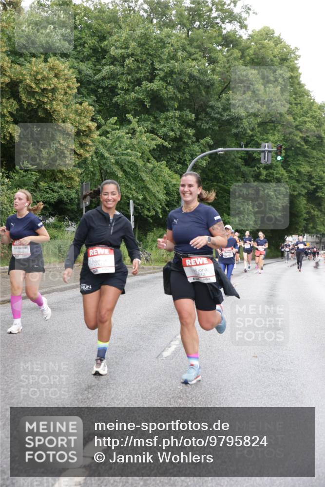 14.06.2026 - REWE Women's Run Jannik Wohlers http://msf.ph/oto/9795824 14.06.2026 09:57:21 Laufen 10946, 1151, 11512 meine-sportfotos.de