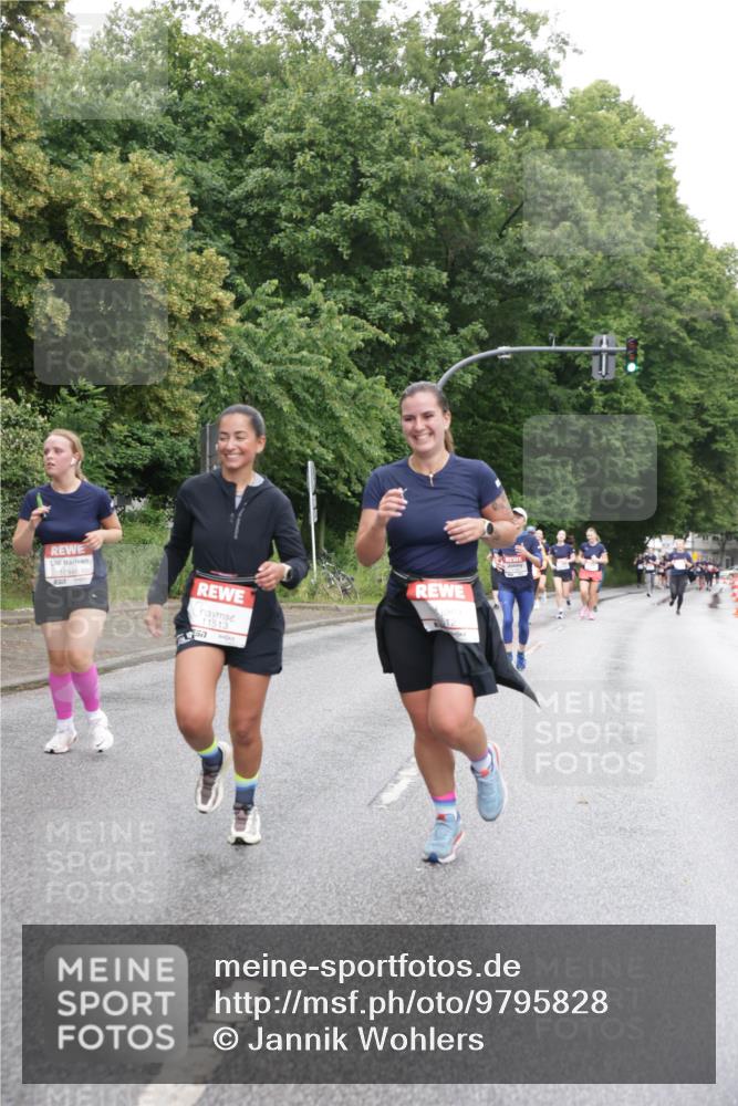 14.06.2026 - REWE Women's Run Jannik Wohlers http://msf.ph/oto/9795828 14.06.2026 09:57:21 Laufen 10946, 12 meine-sportfotos.de