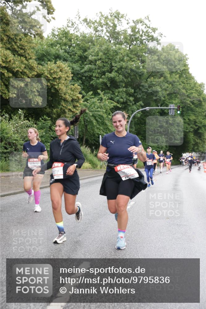 14.06.2026 - REWE Women's Run Jannik Wohlers http://msf.ph/oto/9795836 14.06.2026 09:57:21 Laufen 10946, 513, 512 meine-sportfotos.de