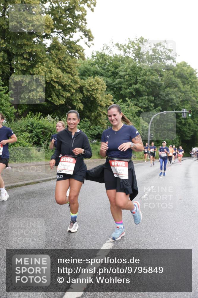 14.06.2026 - REWE Women's Run Jannik Wohlers http://msf.ph/oto/9795849 14.06.2026 09:57:22 Laufen 11513, 2, 512 meine-sportfotos.de