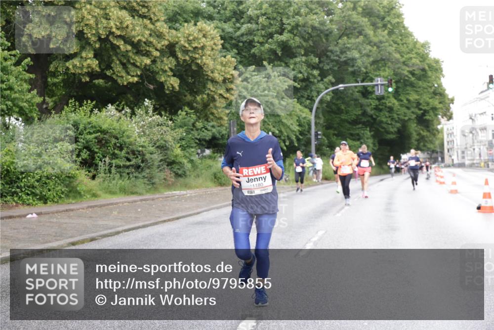 14.06.2026 - REWE Women's Run Jannik Wohlers http://msf.ph/oto/9795855 14.06.2026 09:57:25 Laufen 1180 meine-sportfotos.de