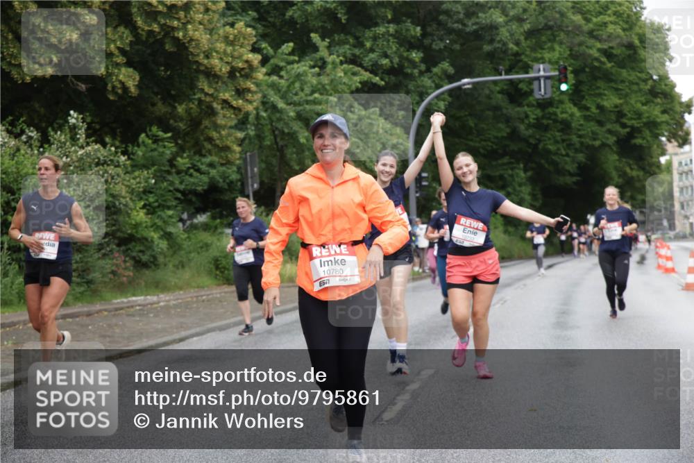 14.06.2026 - REWE Women's Run Jannik Wohlers http://msf.ph/oto/9795861 14.06.2026 09:57:29 Laufen 10780, 577, 10733 meine-sportfotos.de