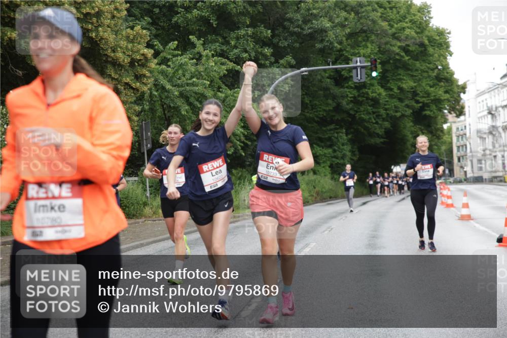 14.06.2026 - REWE Women's Run Jannik Wohlers http://msf.ph/oto/9795869 14.06.2026 09:57:29 Laufen 13780, 10622, 10733 meine-sportfotos.de