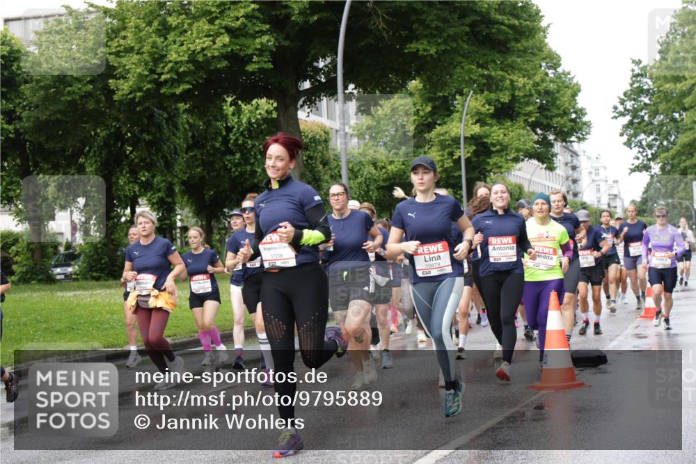 14.06.2026 - REWE Women's Run Jannik Wohlers http://msf.ph/oto/9795889 14.06.2026 09:10:03 Laufen 11208, 11250, 10879 meine-sportfotos.de