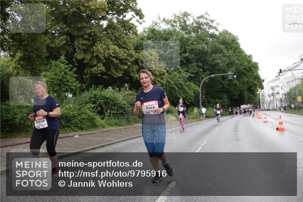 14.06.2026 - REWE Women's Run Jannik Wohlers http://msf.ph/oto/9795916 14.06.2026 09:57:32 Laufen 10170, 10904 meine-sportfotos.de