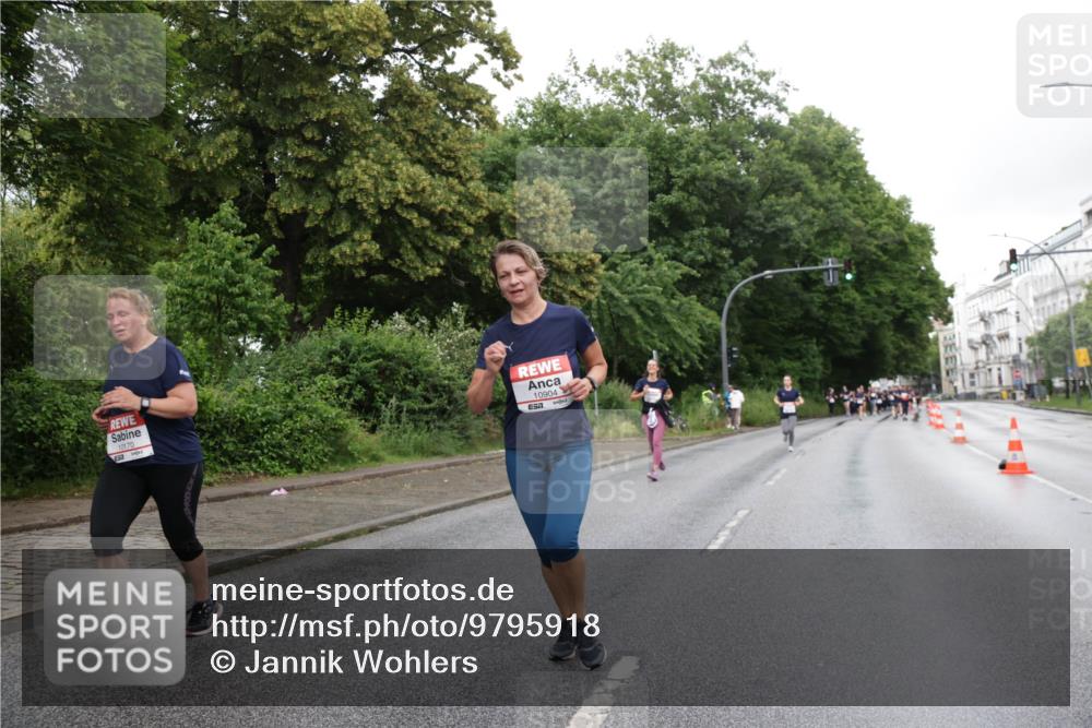 14.06.2026 - REWE Women's Run Jannik Wohlers http://msf.ph/oto/9795918 14.06.2026 09:57:33 Laufen 10170, 10904 meine-sportfotos.de