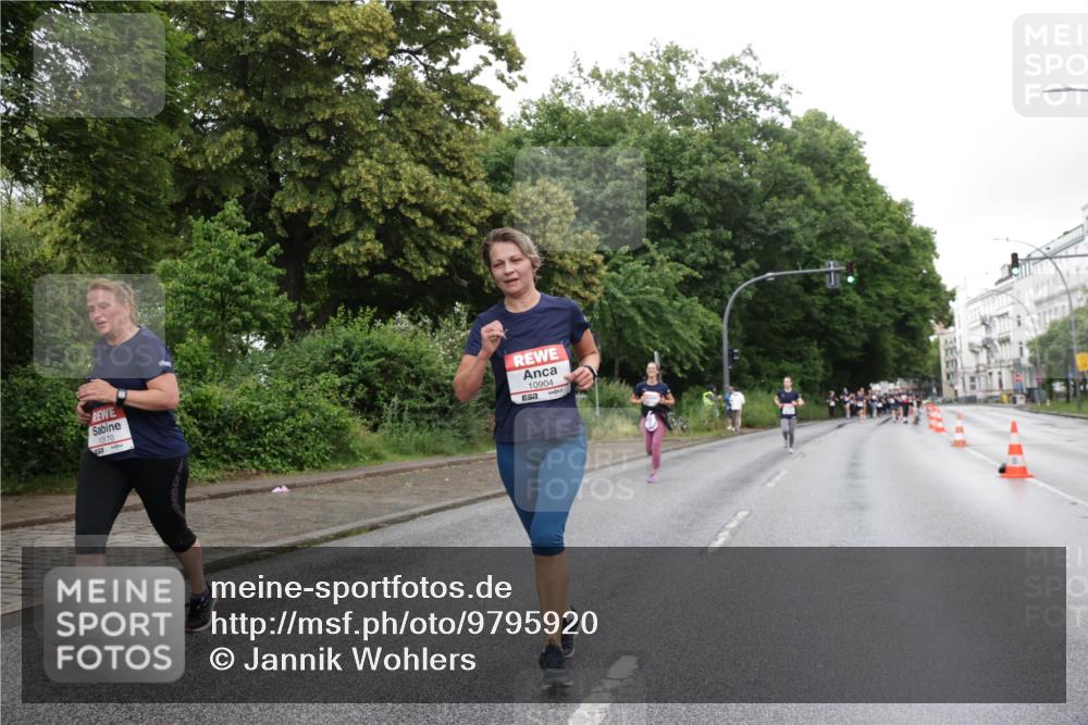 14.06.2026 - REWE Women's Run Jannik Wohlers http://msf.ph/oto/9795920 14.06.2026 09:57:33 Laufen 10170, 10904 meine-sportfotos.de