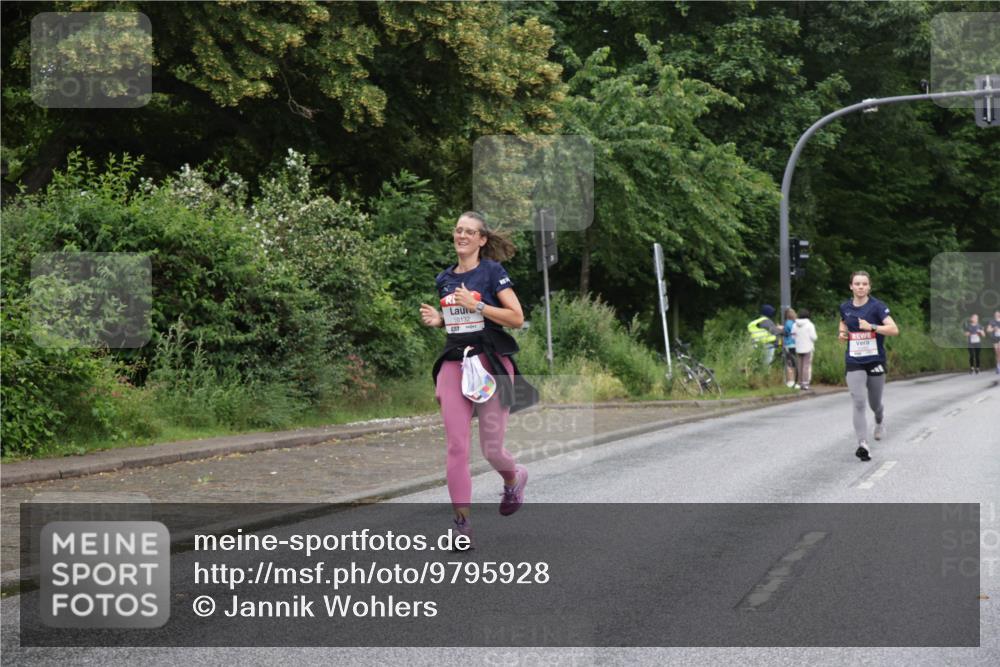 14.06.2026 - REWE Women's Run Jannik Wohlers http://msf.ph/oto/9795928 14.06.2026 09:57:34 Laufen 10132 meine-sportfotos.de